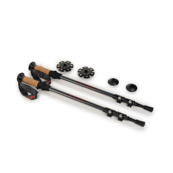 Par teleskopskih štapova za hodanje NES Active s ergonomskim ručkama i dodatnim nastavcima, prikazan na svijetloj pozadini.